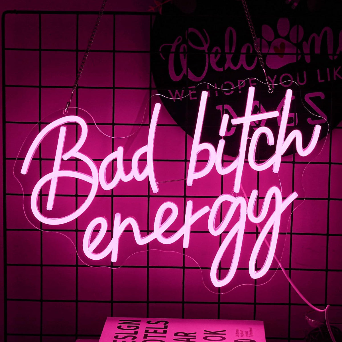 Bad Bitch Energy Neon Sign Pink Neon Light Letter LED Neon Signs for Wall Decor Lady Led Neon Lights for Bedroom Bar Dormitory Store Decortion
