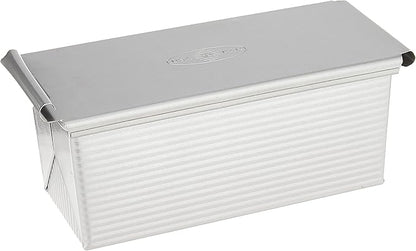 USA Pan Bakeware Pullman Loaf Pan With Cover, 9 x 4 inch, Nonstick & Quick Release Coating, Made in the USA from Aluminized Steel