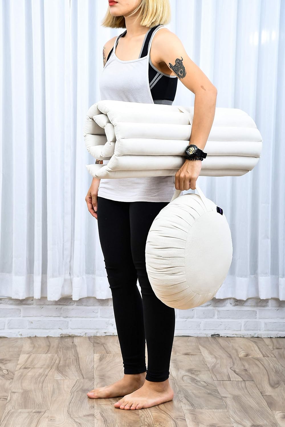 Leewadee Meditation Cushion Set – 1 Round Zafu Meditation Pillow and 1 Square Roll-Up Zabuton Meditation Mat, Pillows Bundle Filled with Kapok