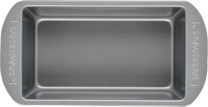 Farberware Nonstick Bakeware 9-Inch x 5-Inch Loaf Pan, Gray